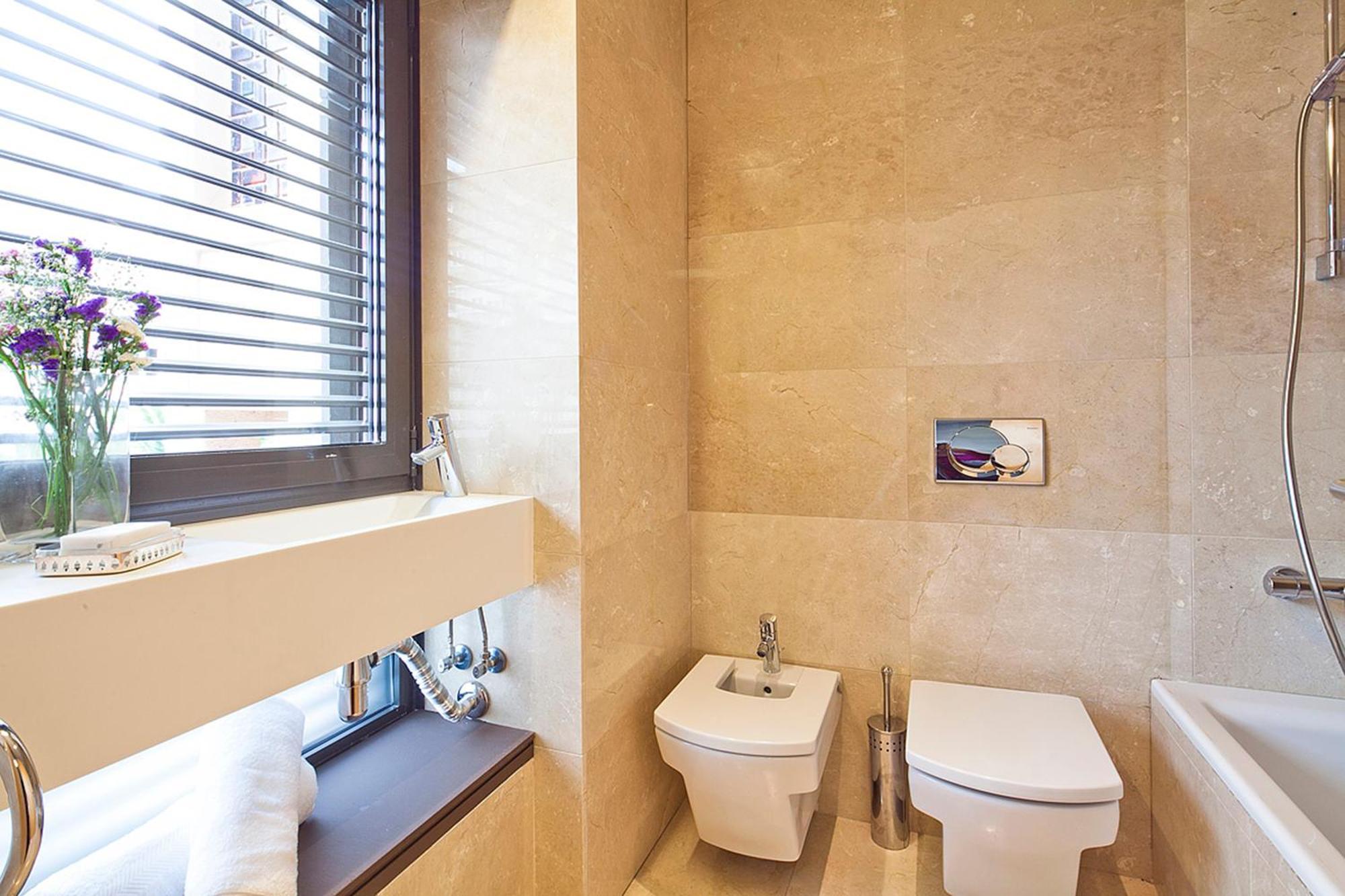 My Space Emirates - Splendid Apartment With Terrace And Pool Near Park Gueell Barcelona Exteriér fotografie